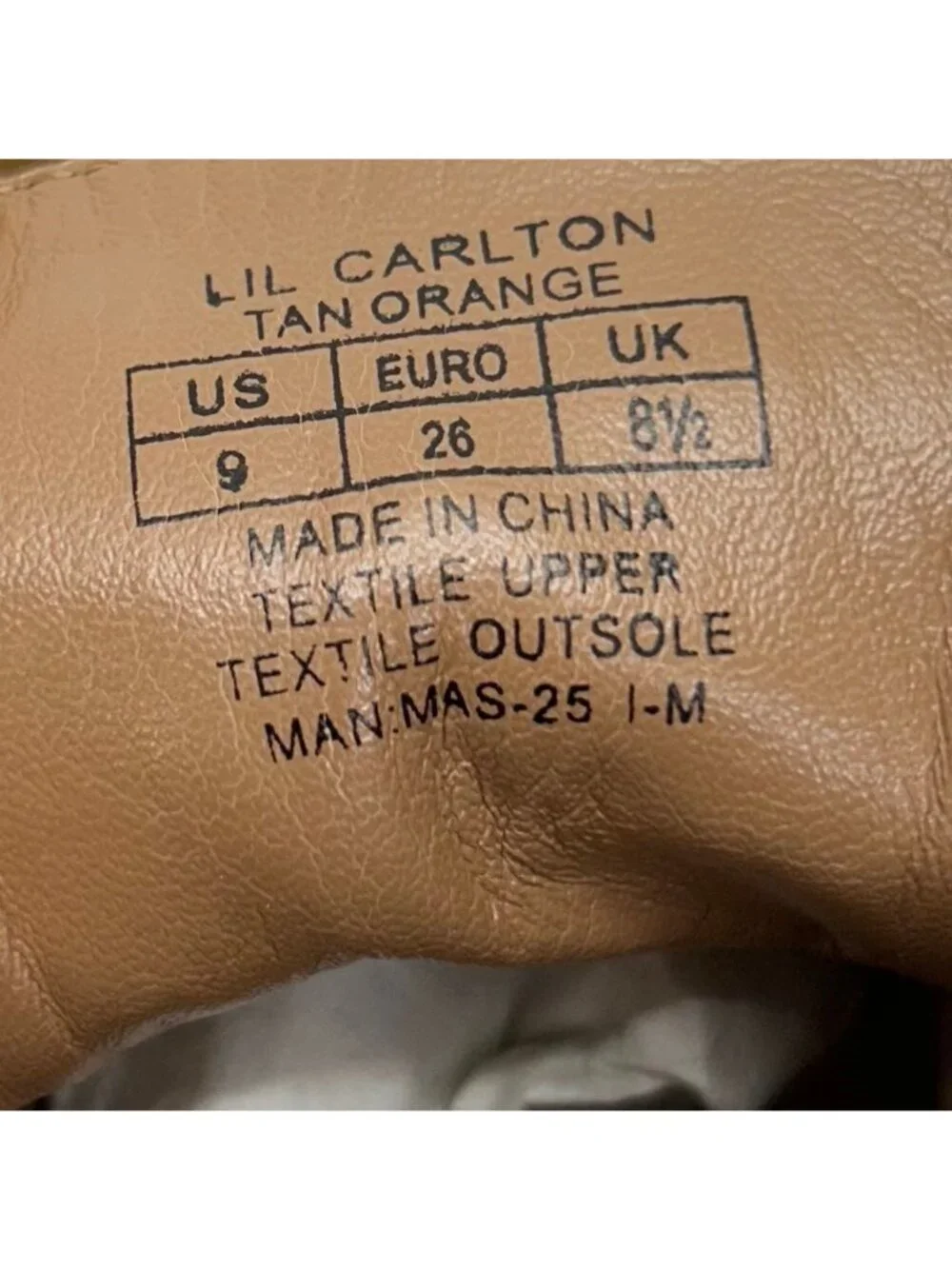 Cole Haan Lil Carlton Tan Suede Chukka Boots With Orange Laces Size 9 Youth